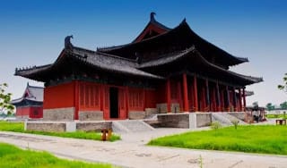 范仲淹 — 捐宅建學